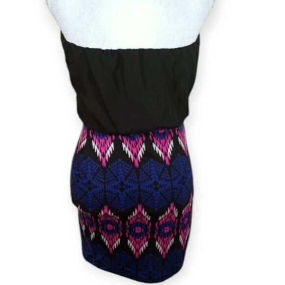 CHARLOTTE RUSSE STRAPLESS MINI DRESS BLACK, PINK, & PURPLE.  SZ.M EUC. - Picture 4 of 6